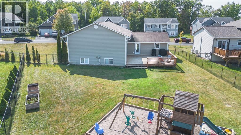 21 CARTER CRESCENT - 39