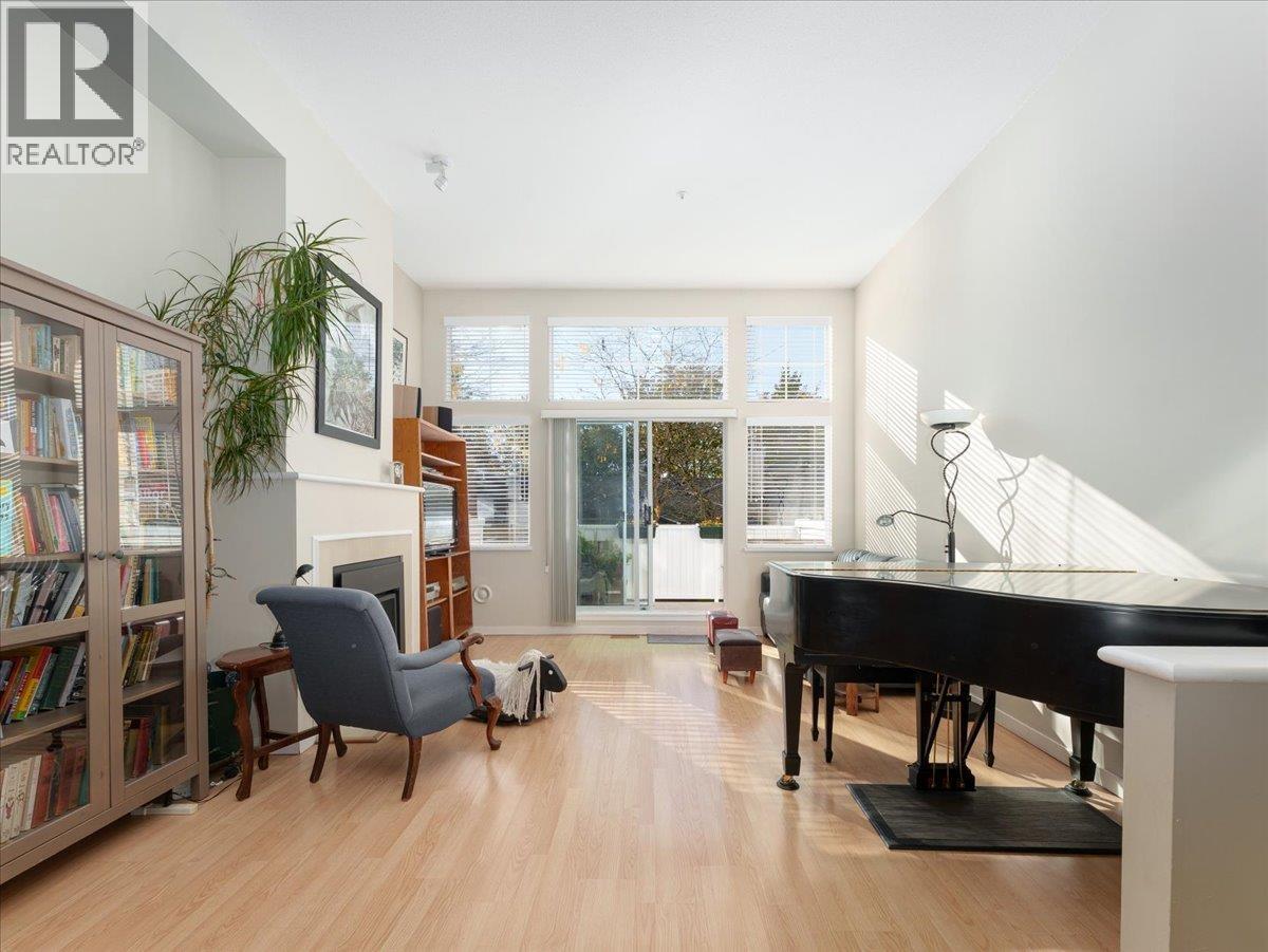 5 3588 WHITNEY PLACE, Vancouver