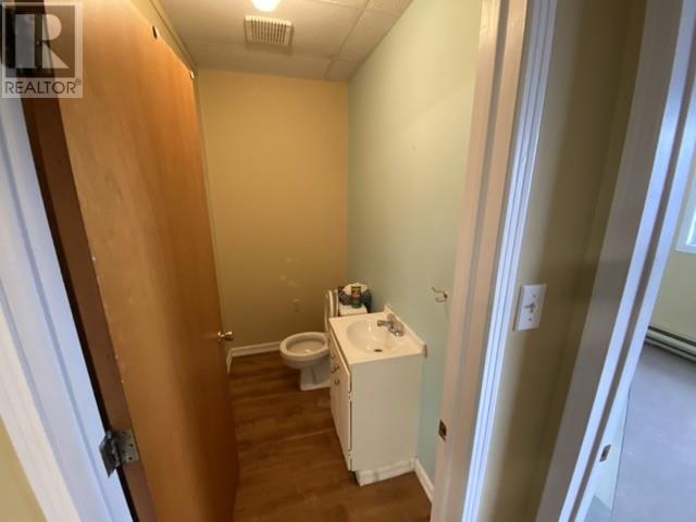 Photo 15 of 47