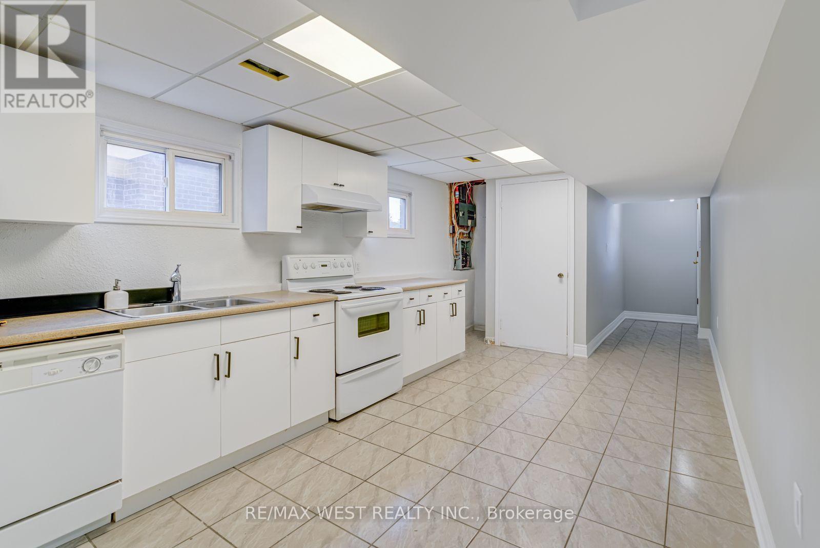 101 TALL GRASS TRAIL - 32