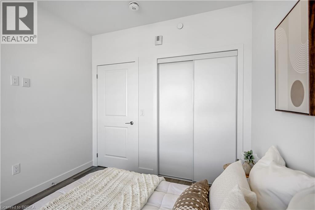 #212 461 GREEN ROAD - 20