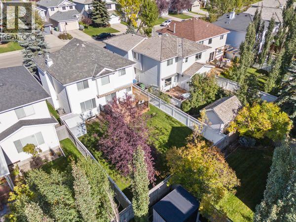 Single Family House for Sale in  Douglas Ridge Boulevard SE Douglasdale/Glen Calgary 