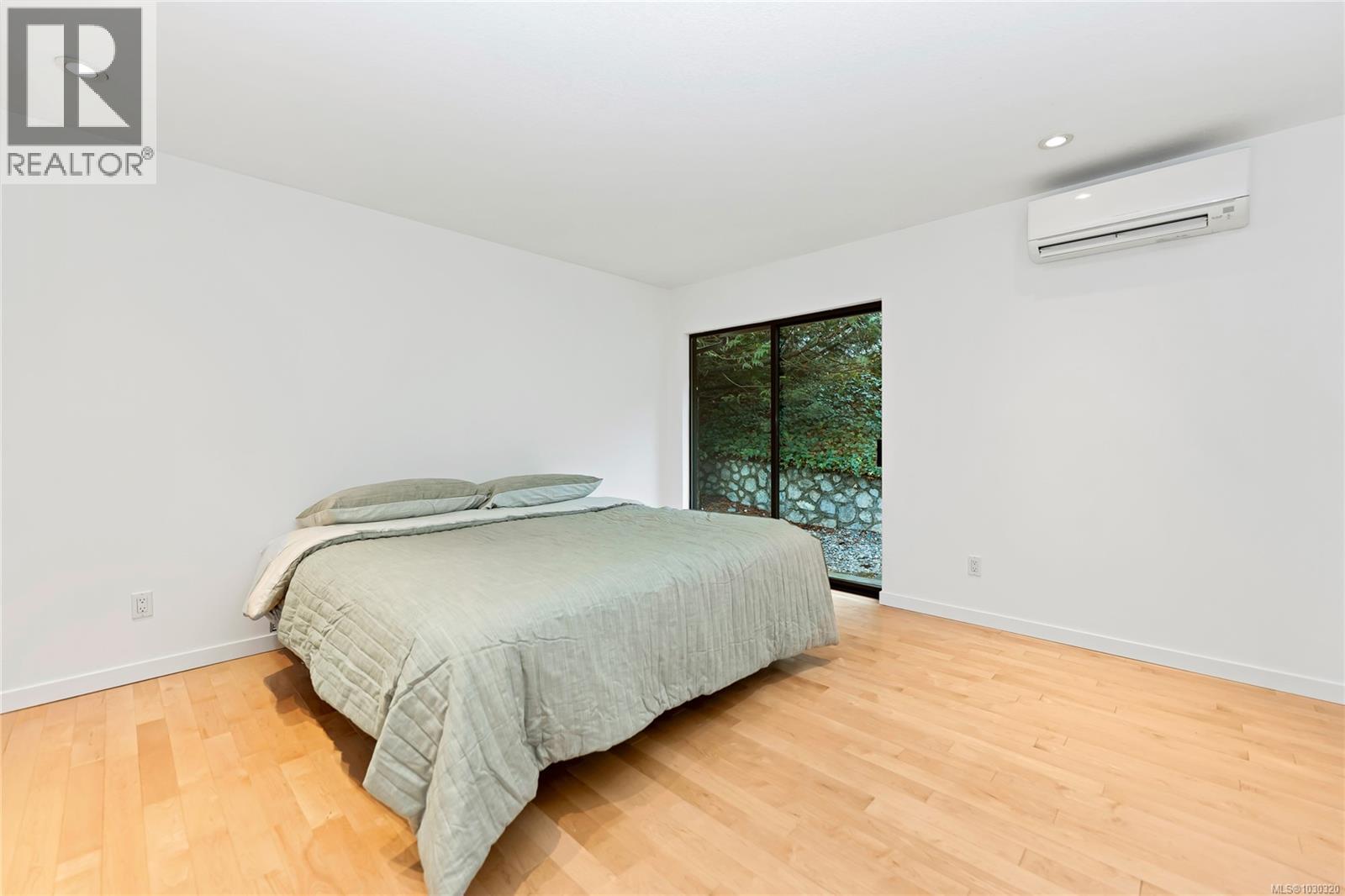 5198 Beckton Rd - 21