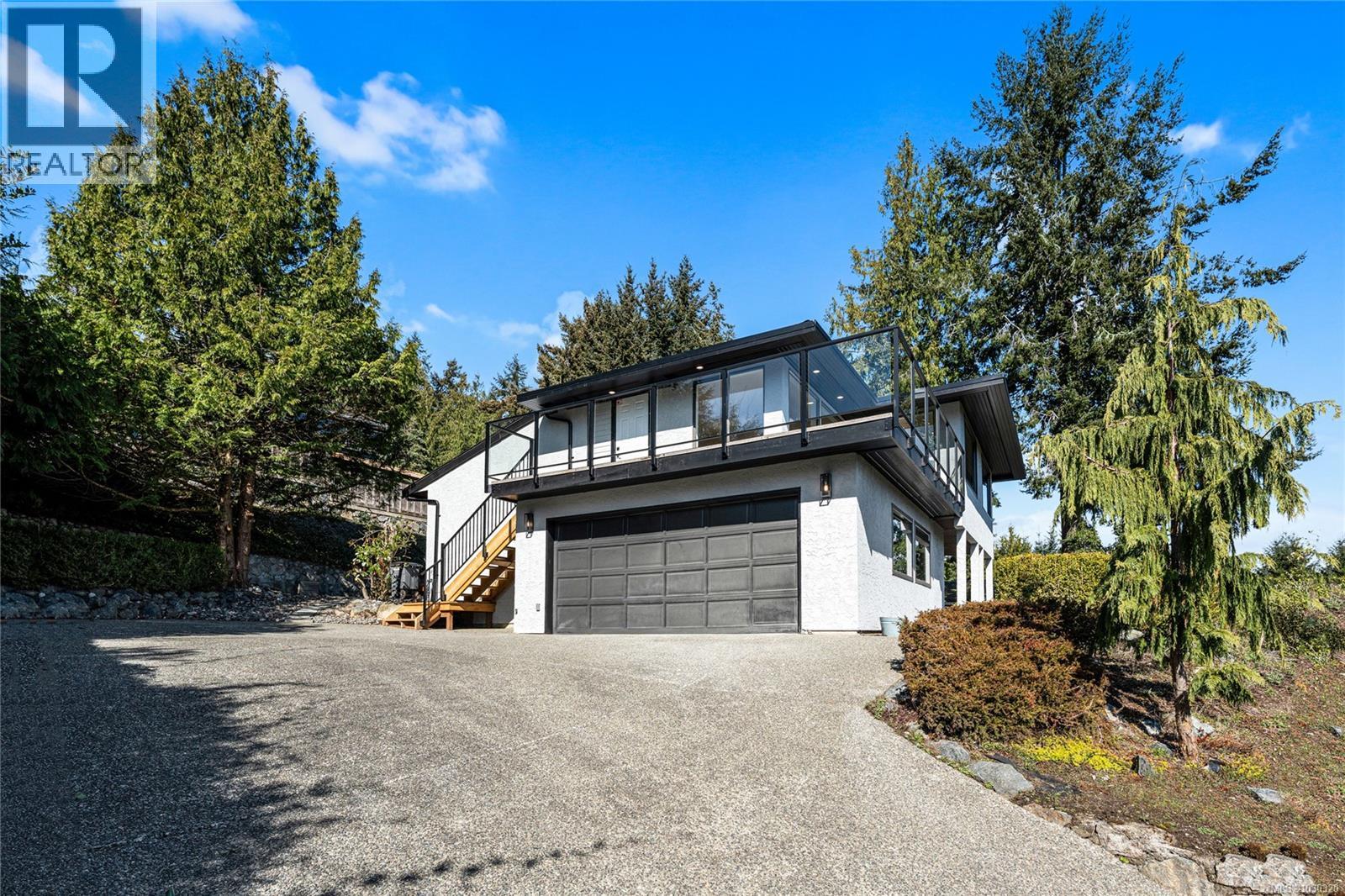  5198 Beckton Road, Saanich