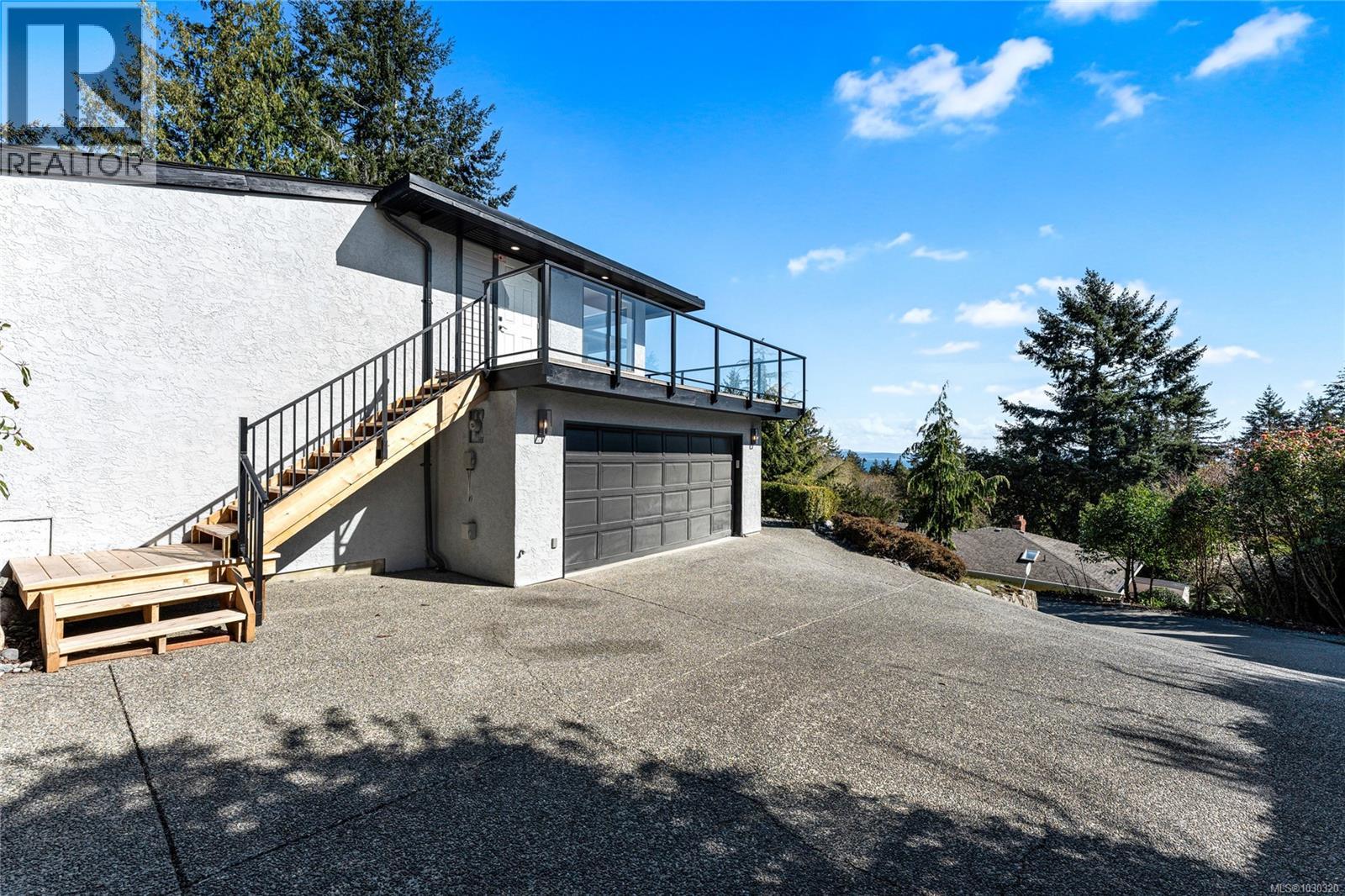  5198 Beckton Road, Saanich
