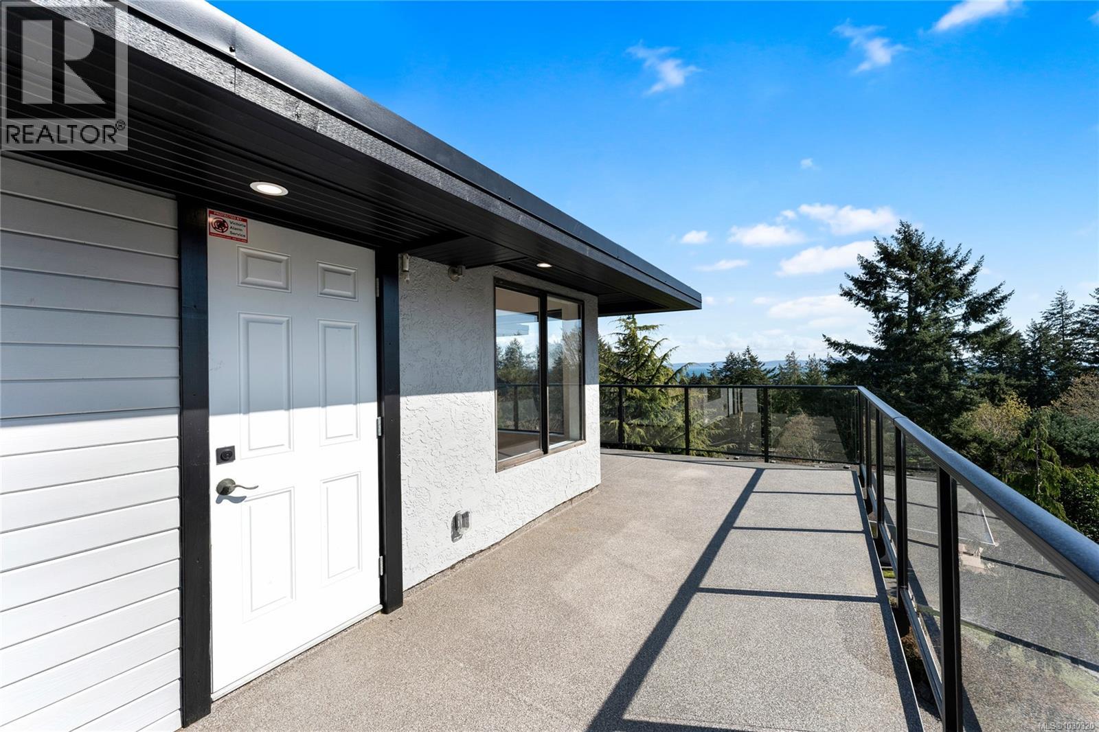  5198 Beckton Road, Saanich
