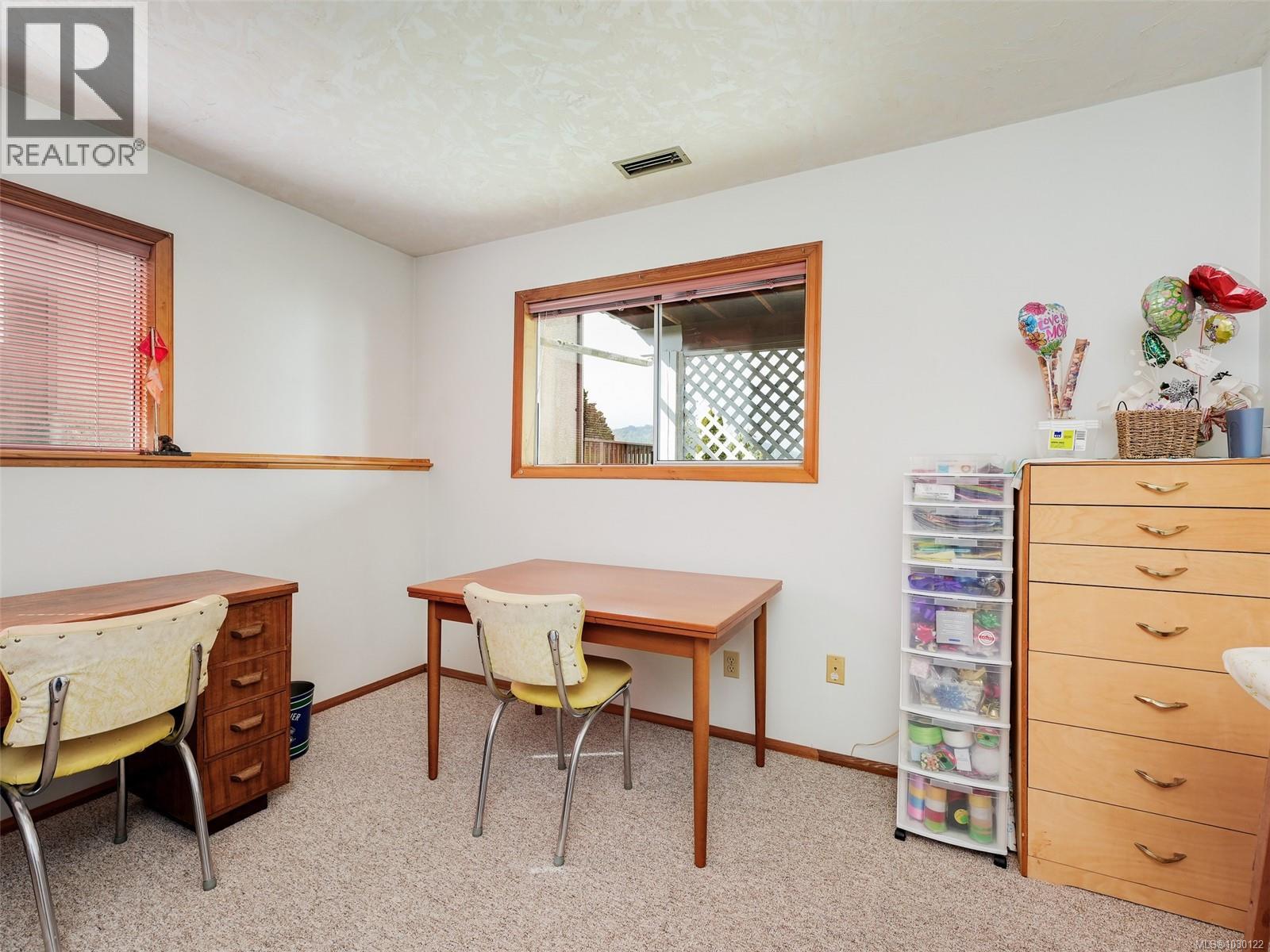 3250 SEDGWICK DR - 21