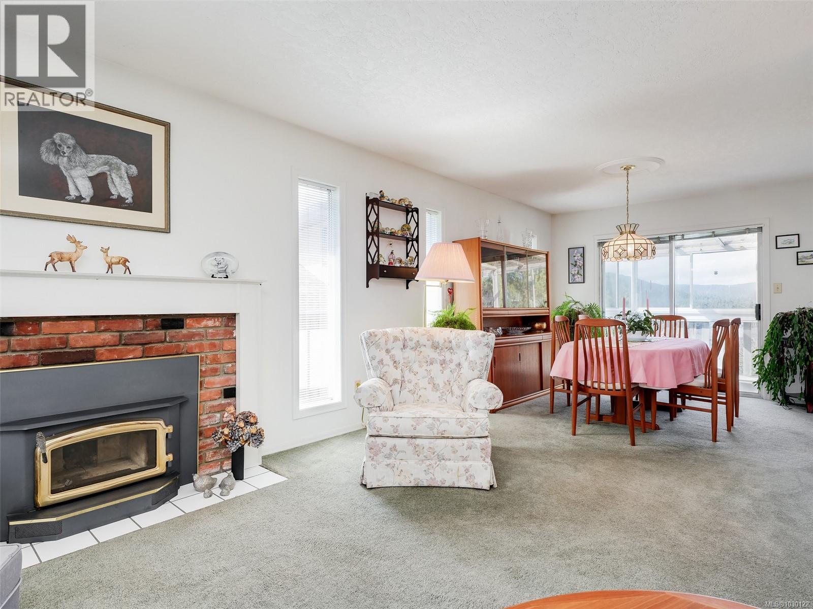 3250 SEDGWICK DR - 6