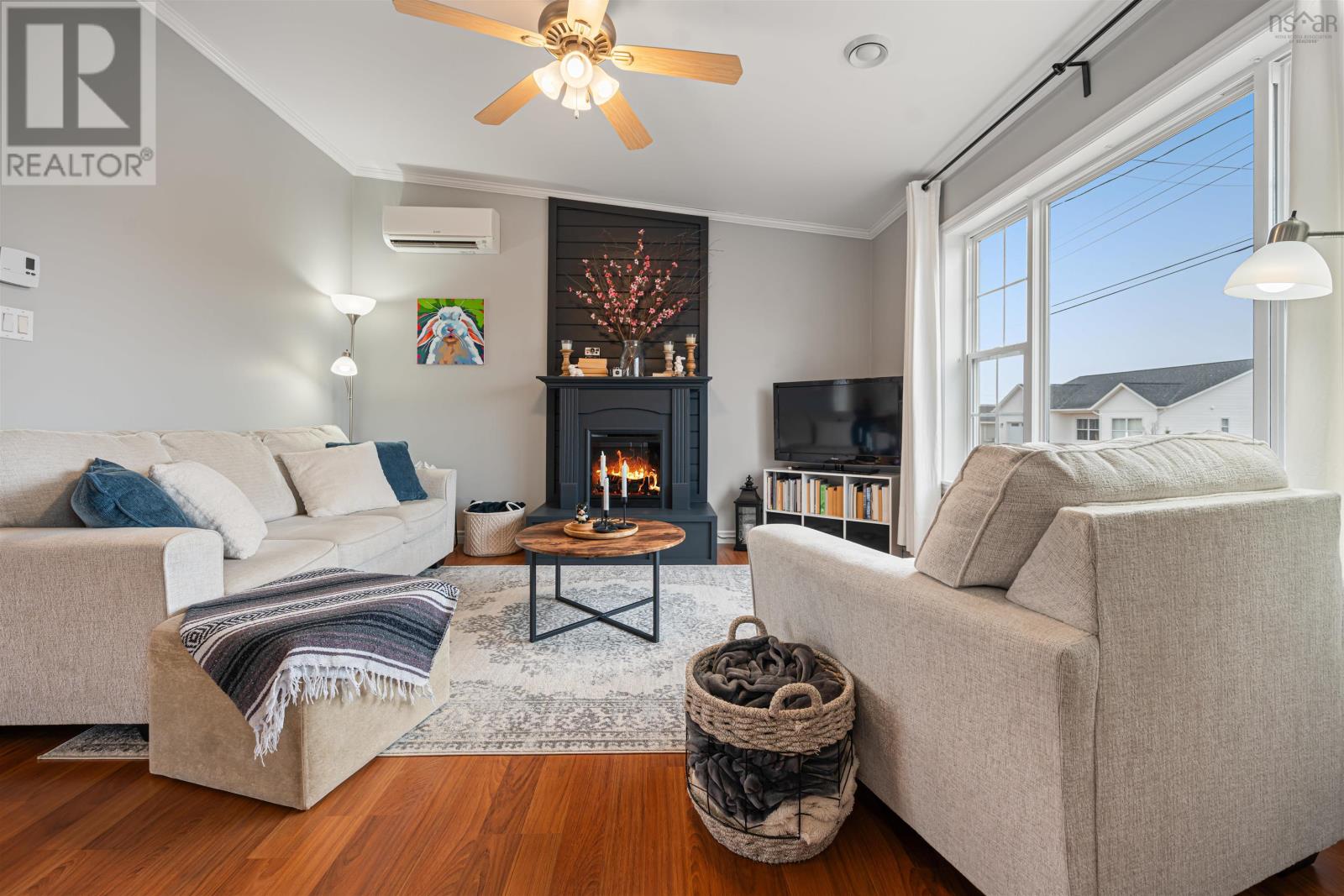 Property 14 of 49 of 9 Fleming Avenue