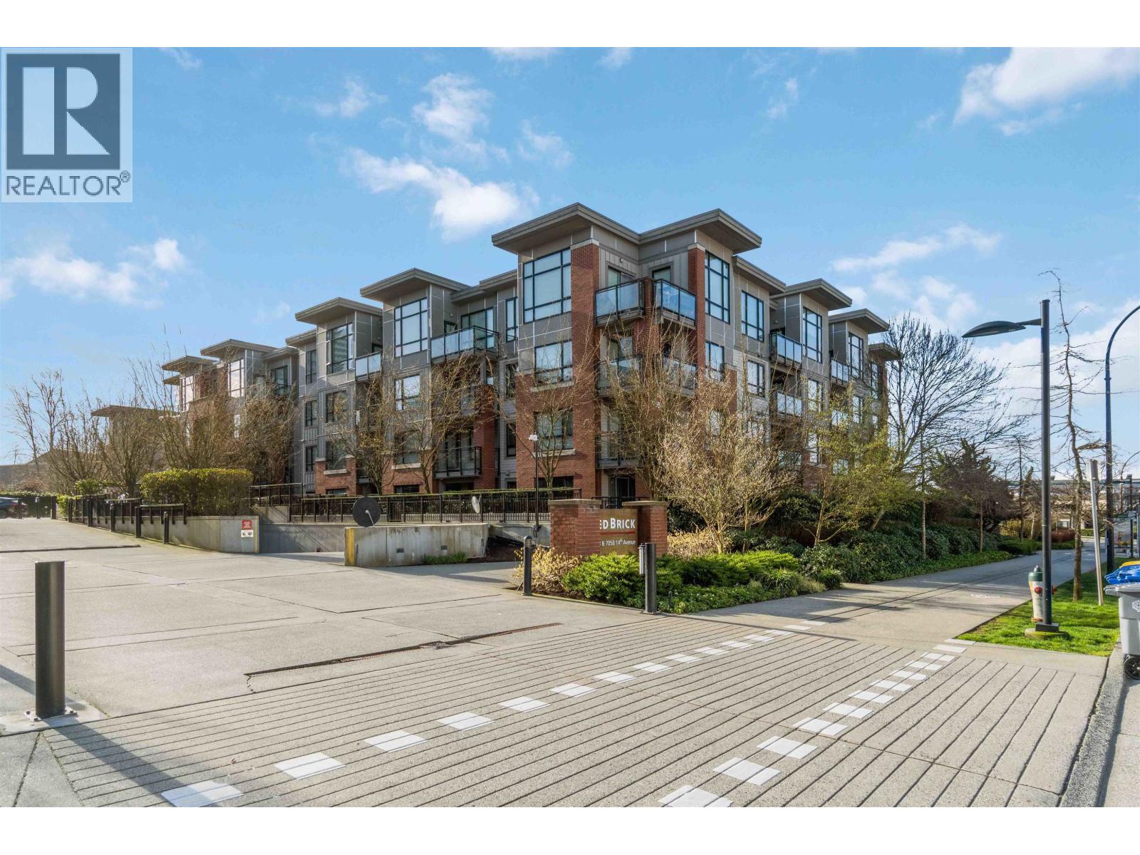 117 7058 14TH Avenue - main photo