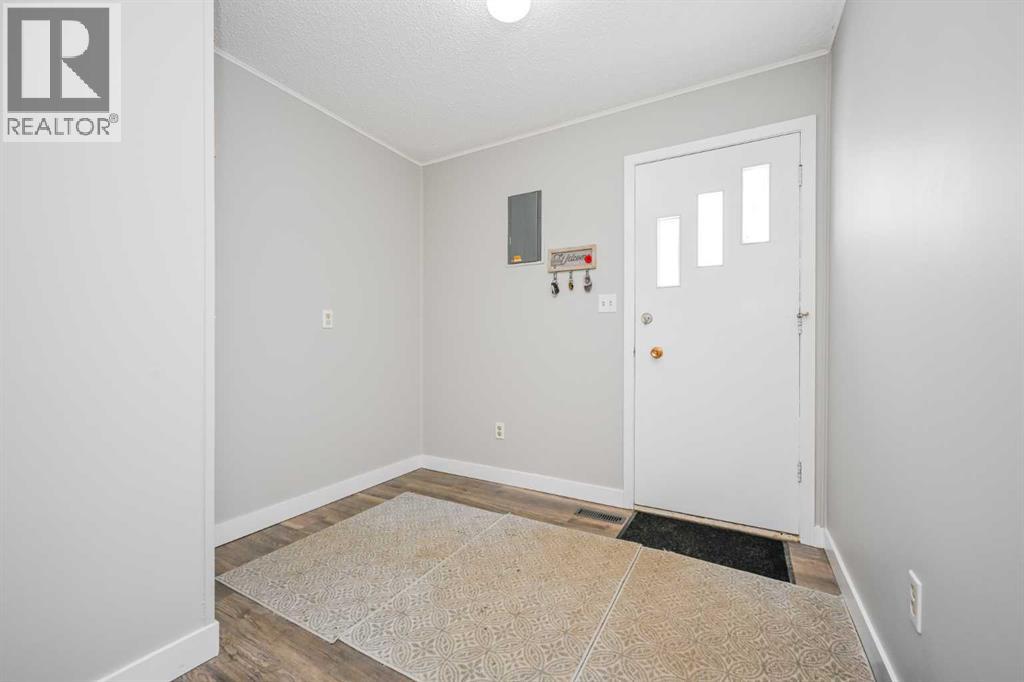 Single Family House Bungalow for Sale in   Avenue Mountview Grande Prairie 