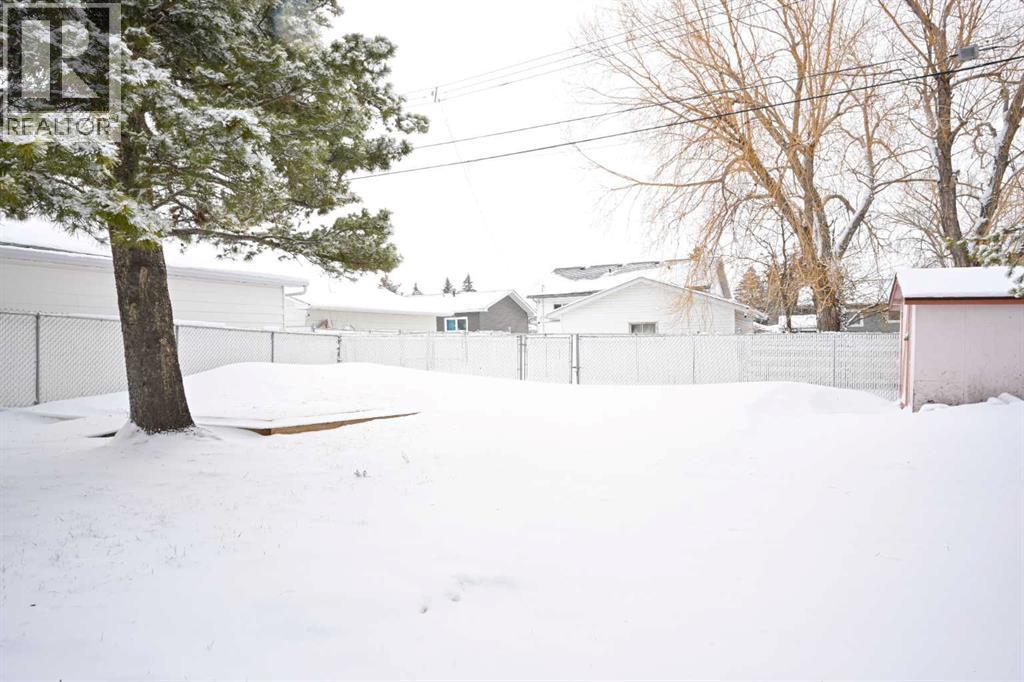 Single Family House Bungalow for Sale in   Avenue Mountview Grande Prairie 