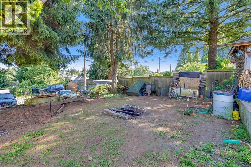 112 TENTH AVENUE, New Westminster