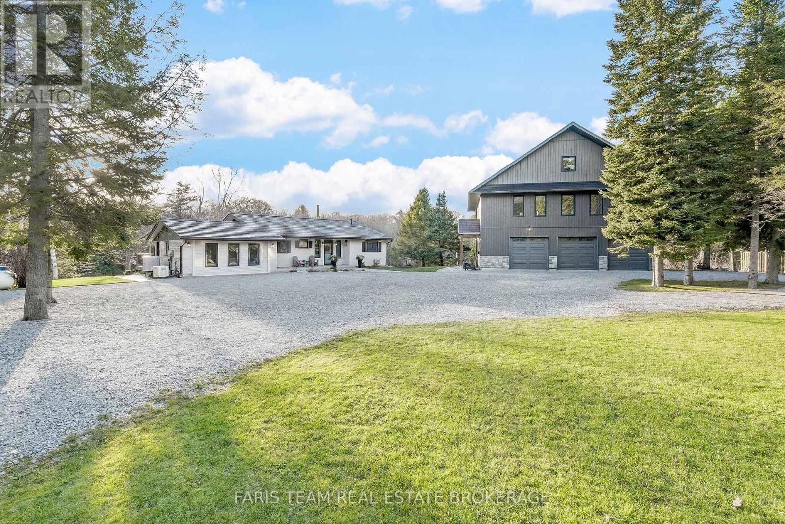 1520 ROSEMOUNT ROAD - 1