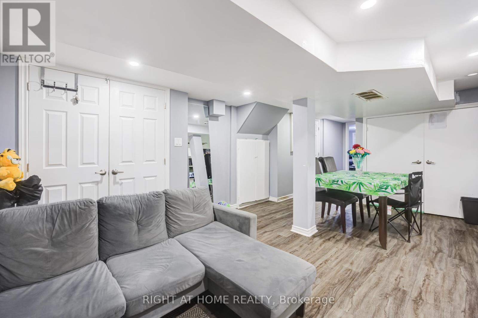 519 ROGERS ROAD - 15