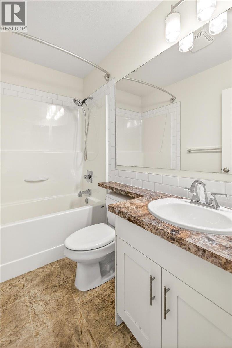 2261 Black Hawk Drive, Sparwood