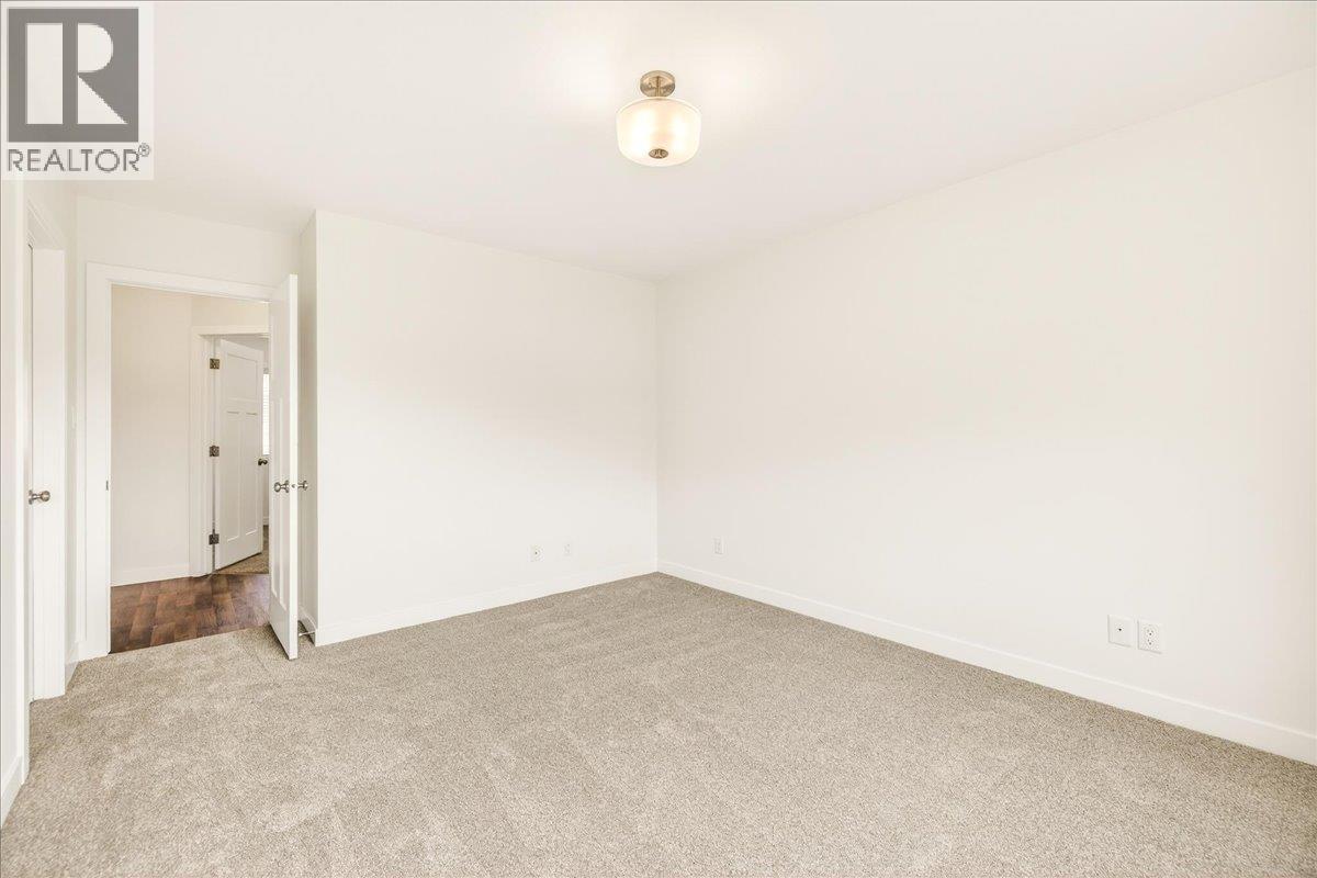 2261 Black Hawk Drive, Sparwood