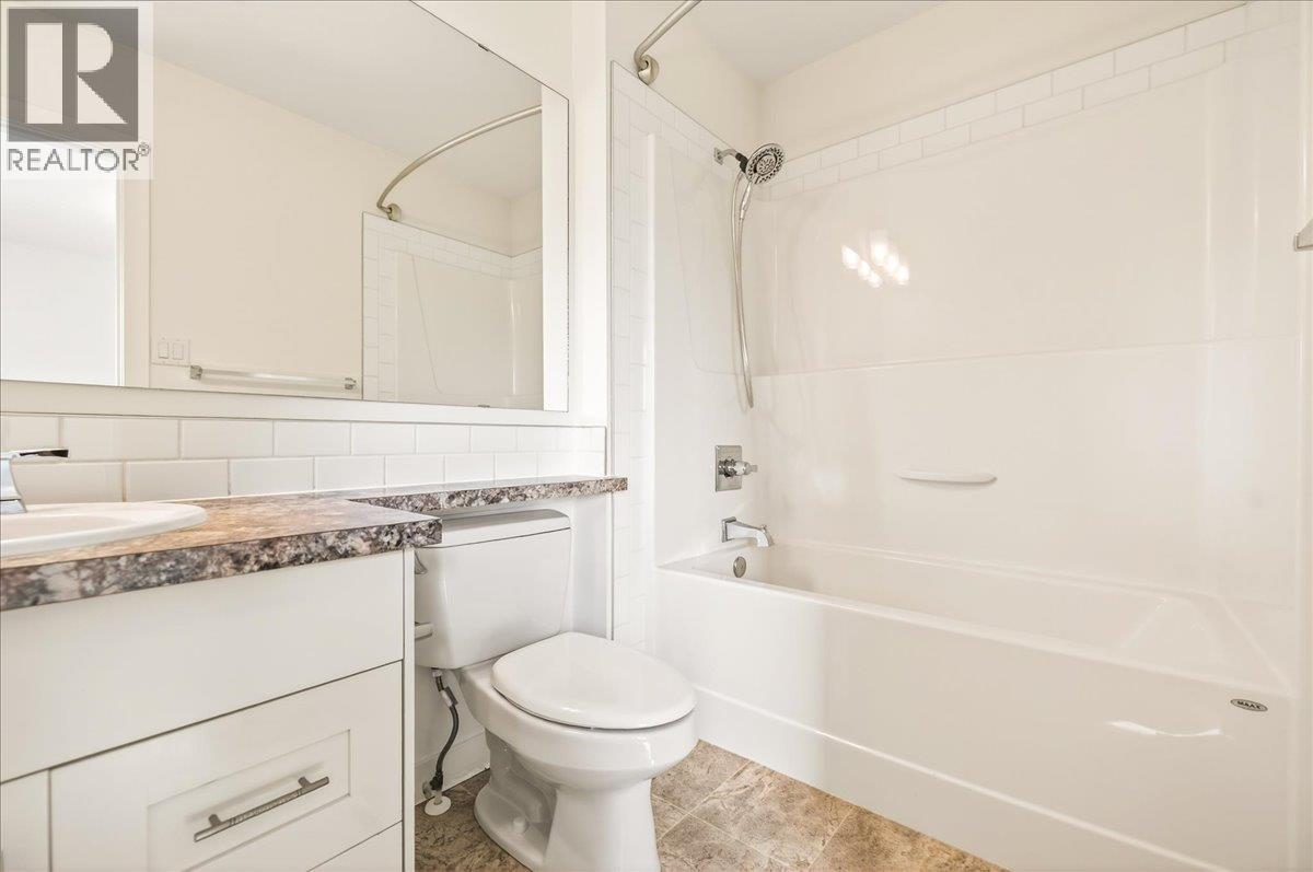 2261 Black Hawk Drive, Sparwood