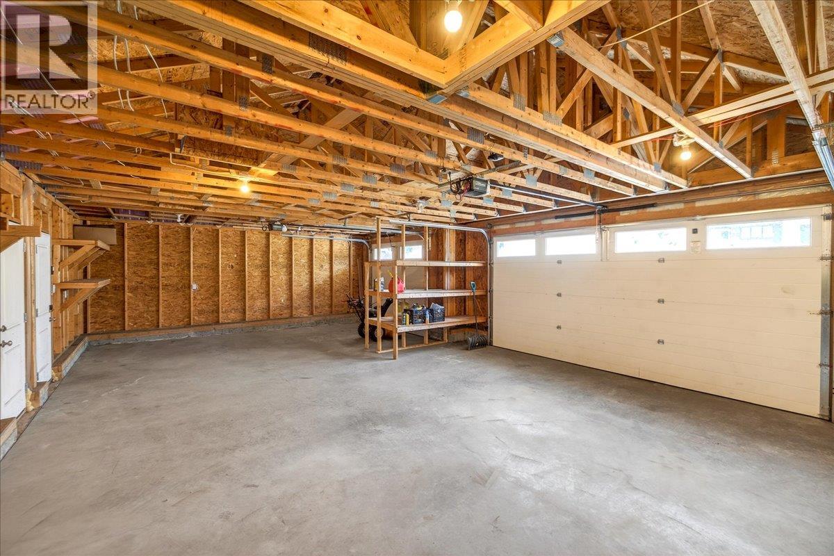 2261 Black Hawk Drive, Sparwood