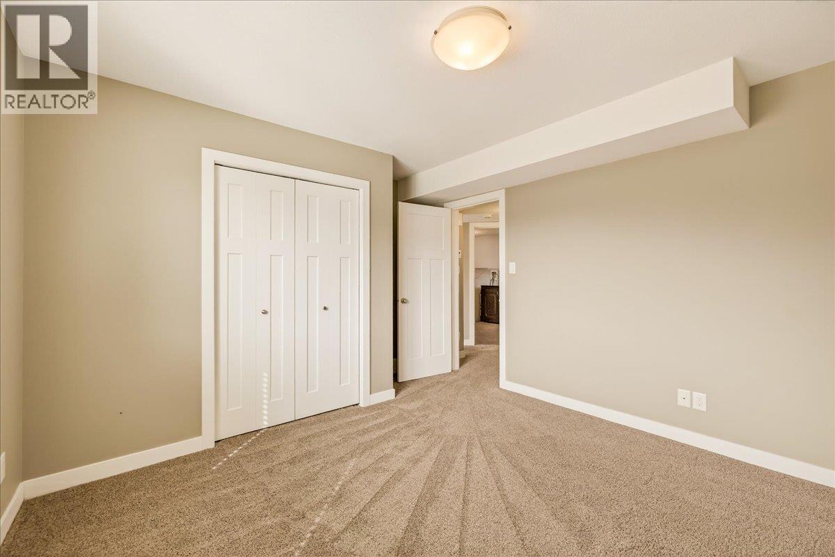 2261 Black Hawk Drive, Sparwood