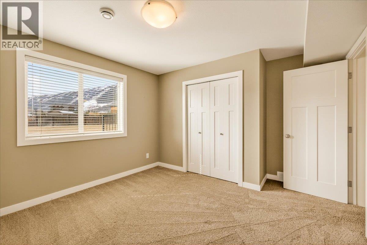 2261 Black Hawk Drive, Sparwood