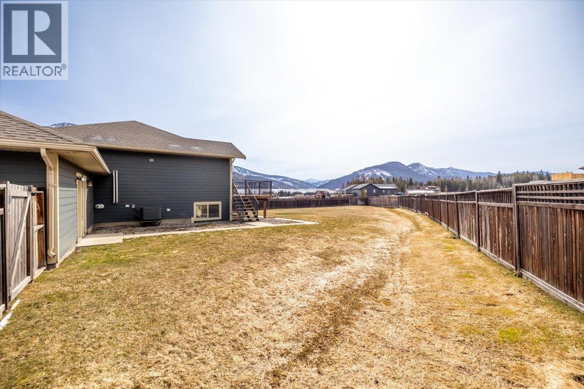 2261 Black Hawk Drive, Sparwood