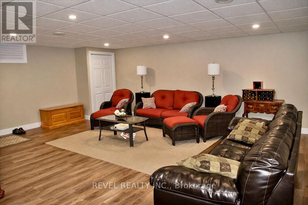 521 PINE STREET N, Timmins (TNE - North), Ontario, P4N6L9 — Photo 10