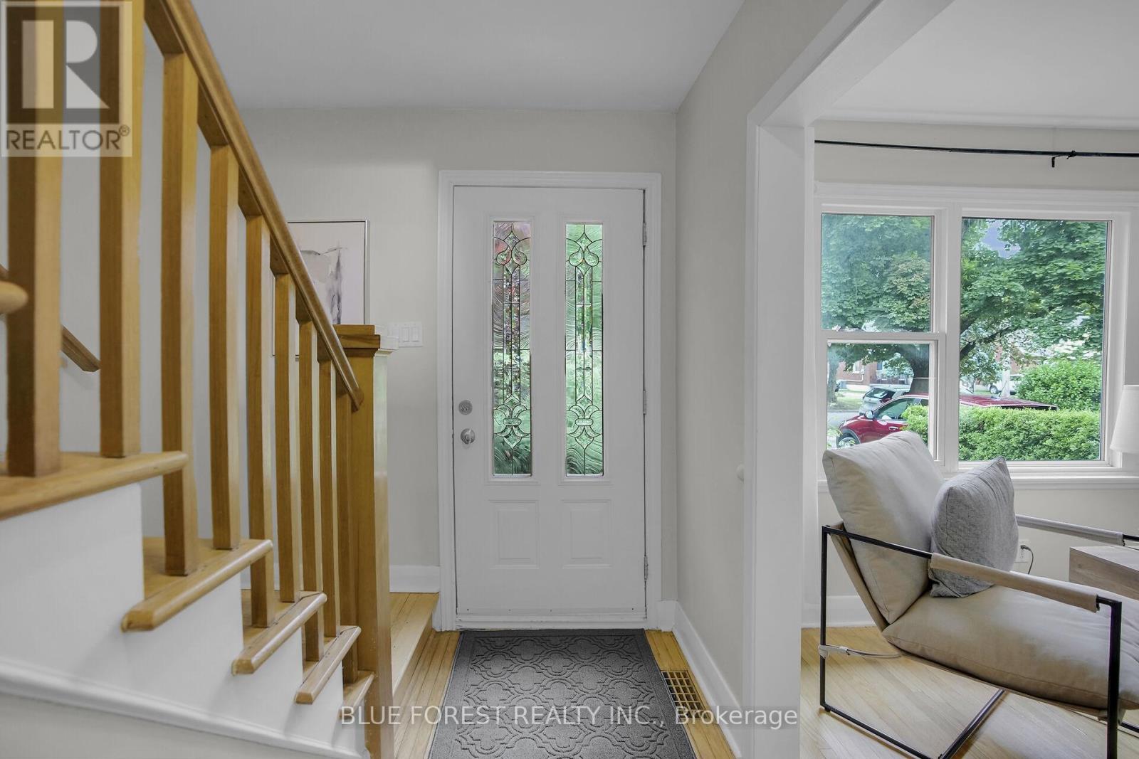 685 STRATHMEYER STREET - 5