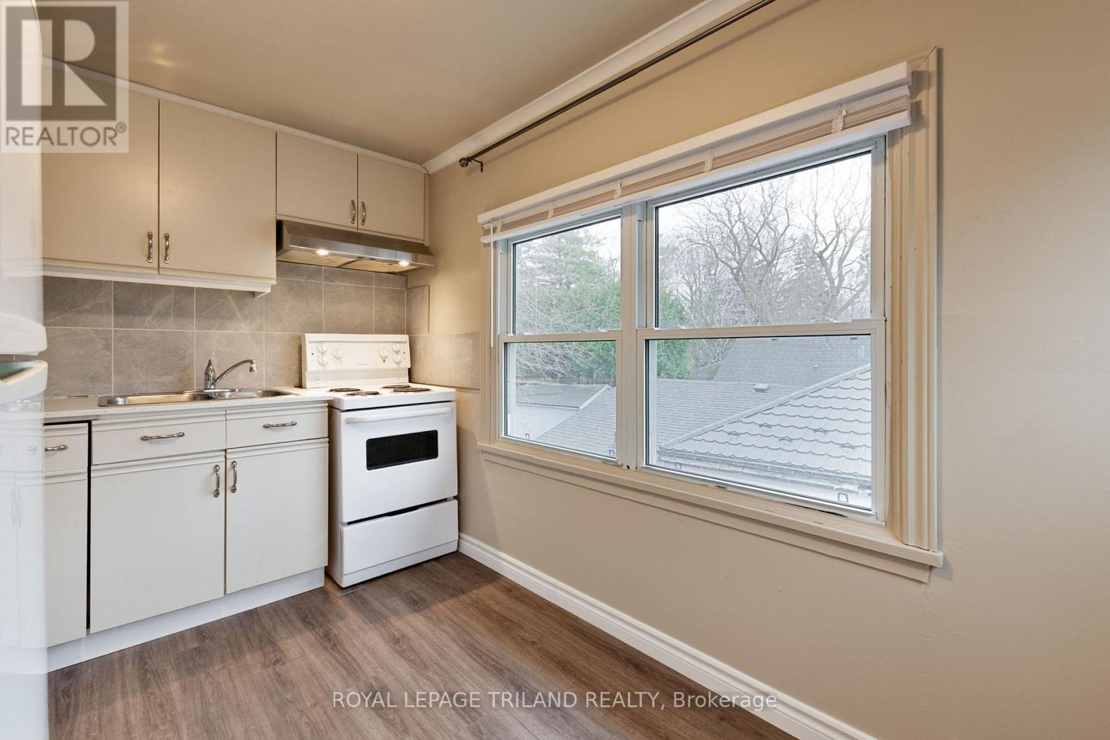 95 ALBION STREET Property Photo