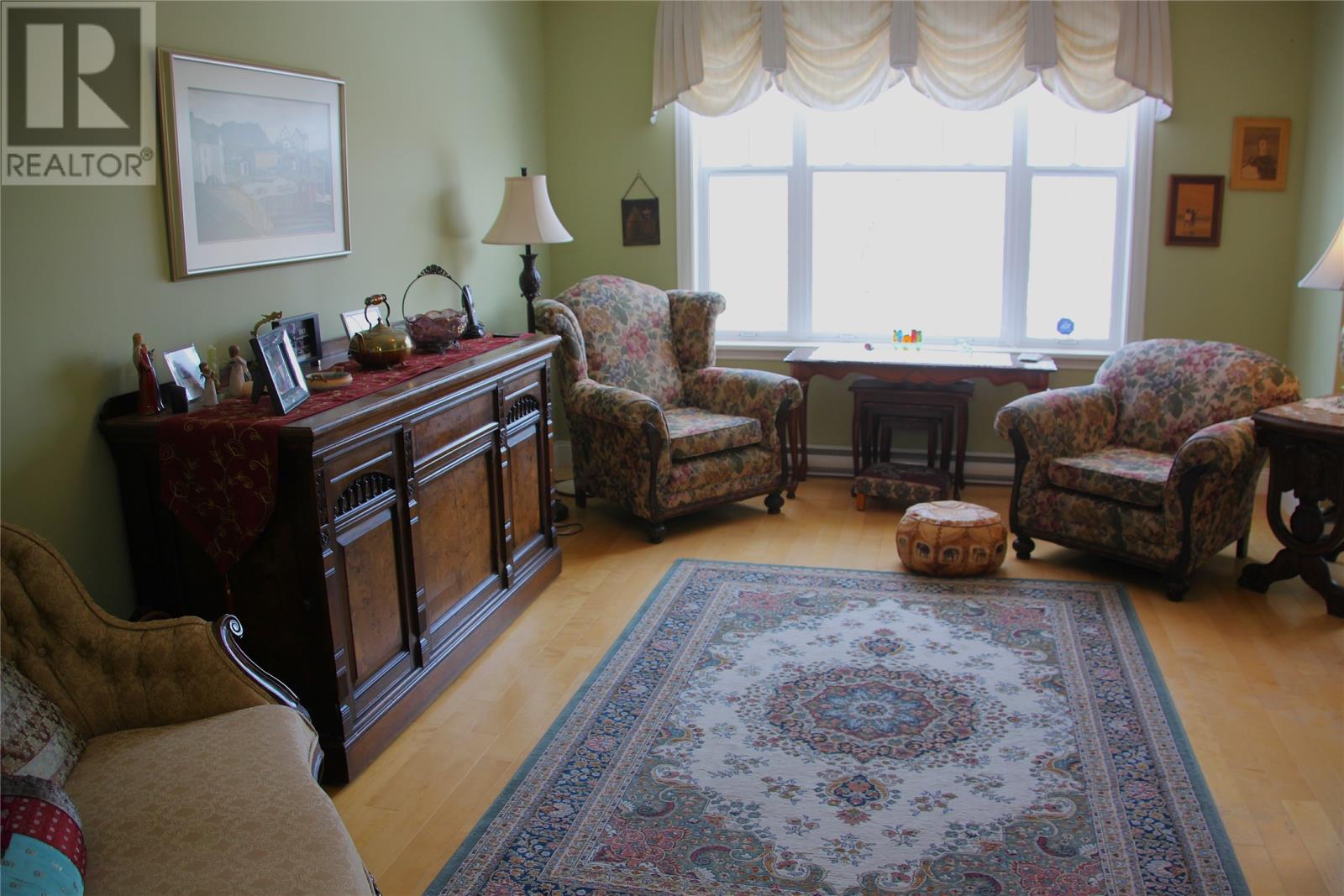 #105 20 LINDEN PLACE - 9