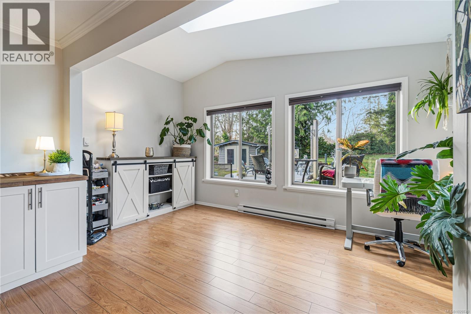 1474 PACIFIC CRES - 15