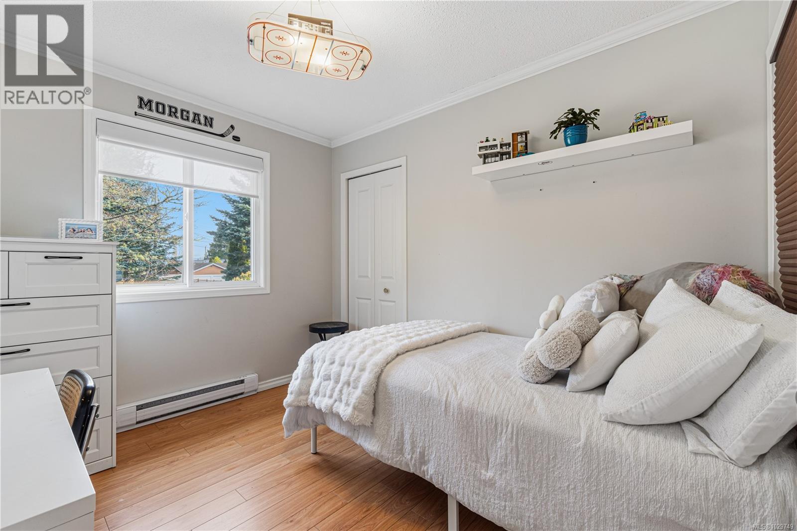 1474 PACIFIC CRES - 19