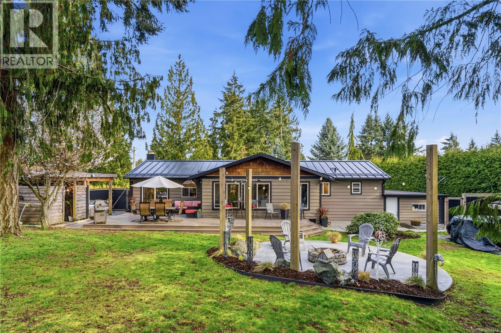 1474 PACIFIC CRES - 25