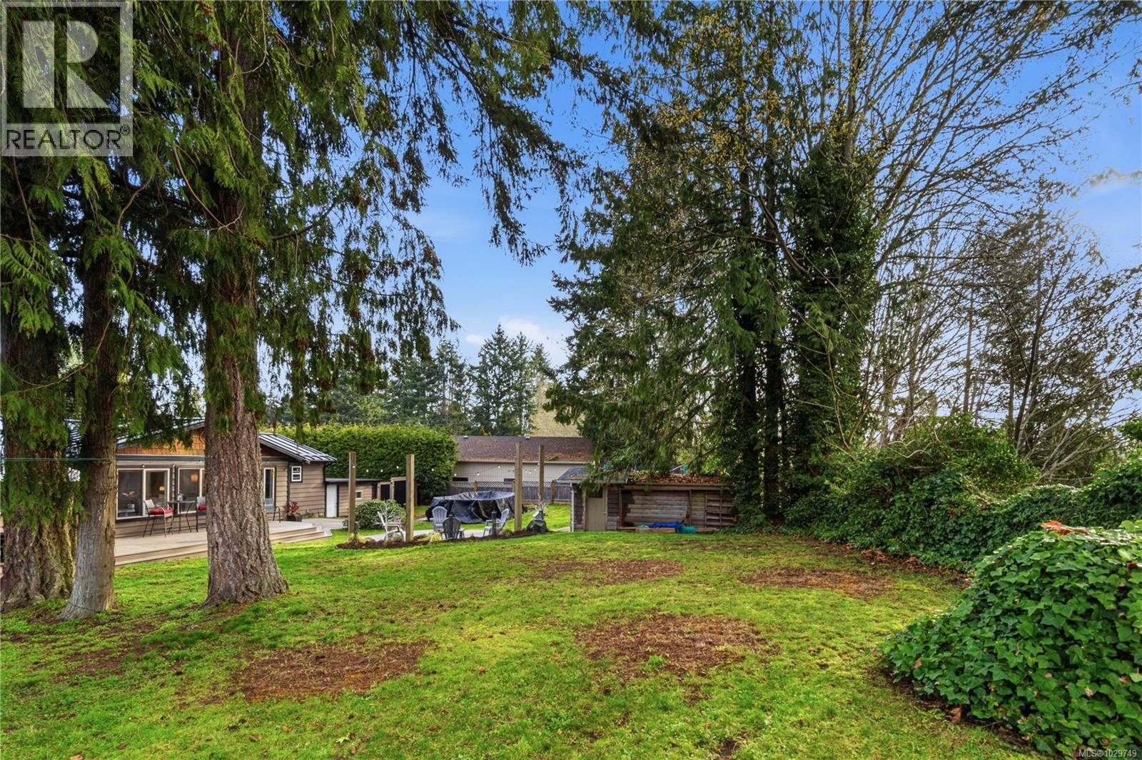 1474 PACIFIC CRES - 30