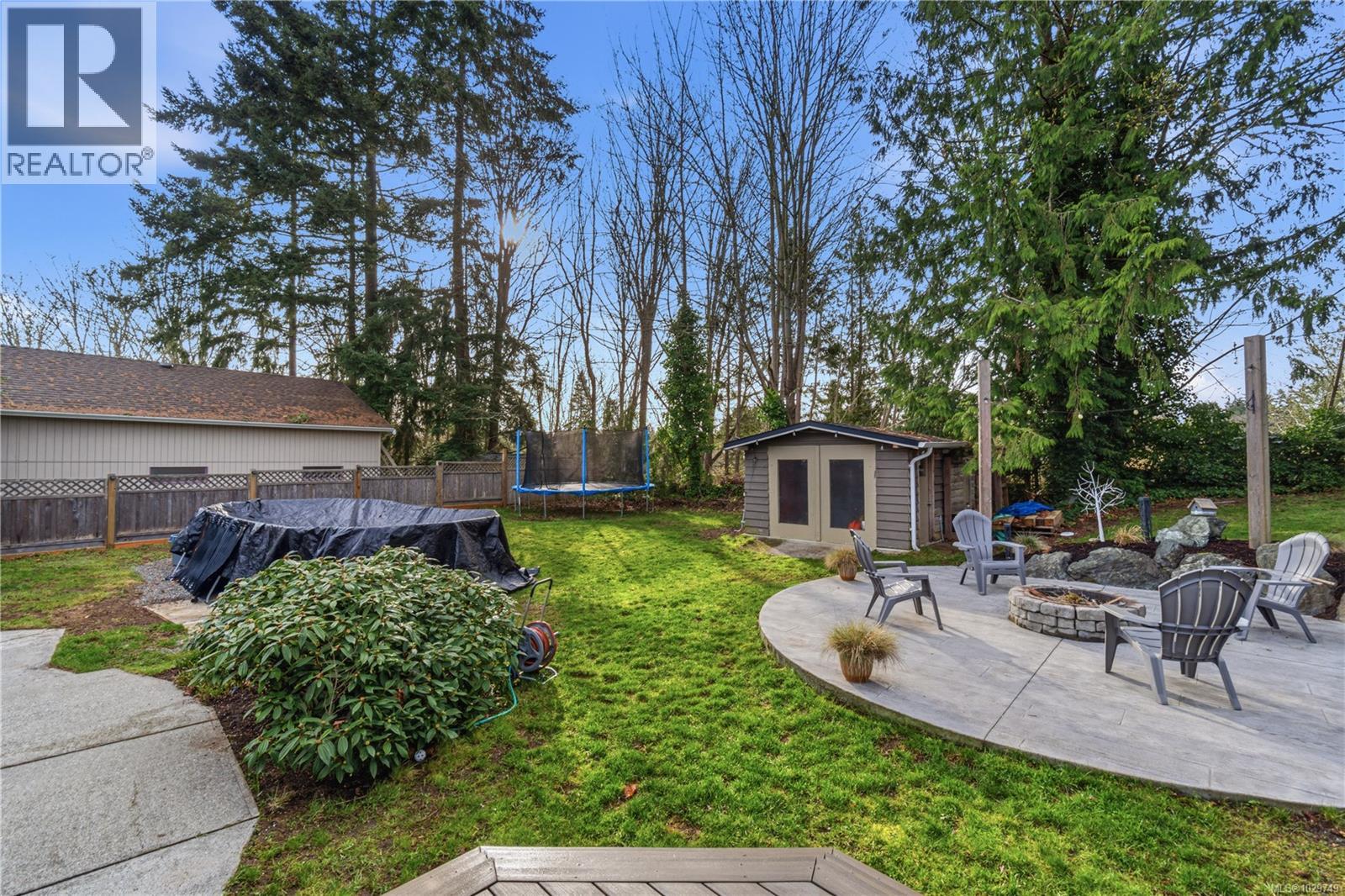 1474 PACIFIC CRES - 31