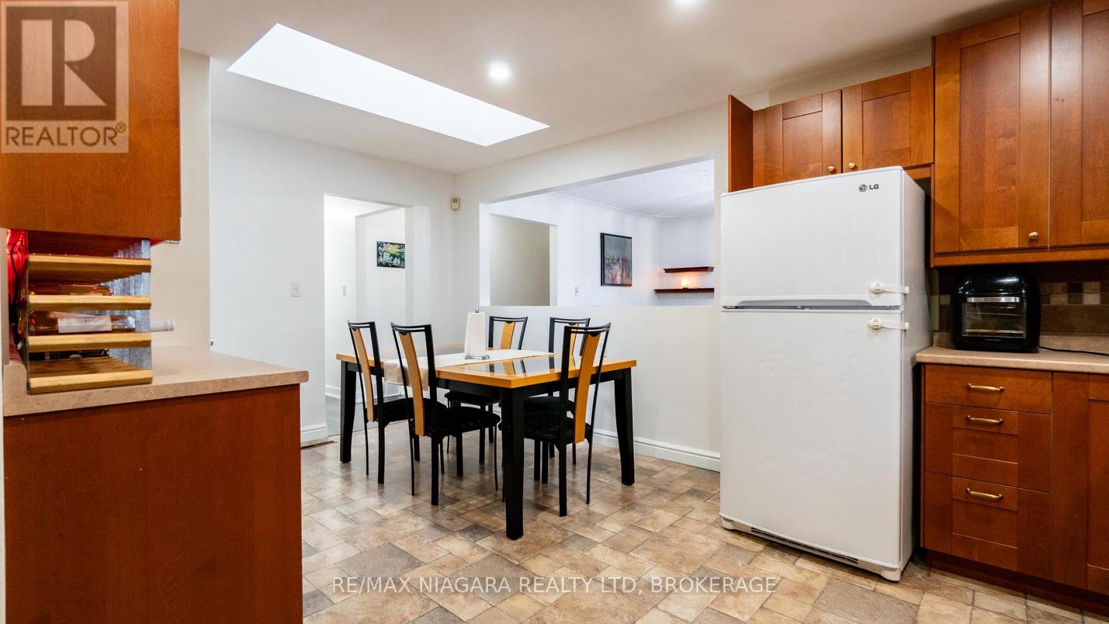 6543 ST. JOHN STREET - 12