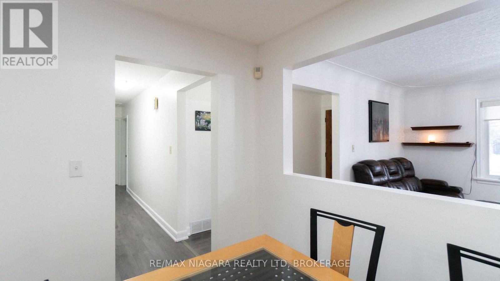 6543 ST. JOHN STREET - 6