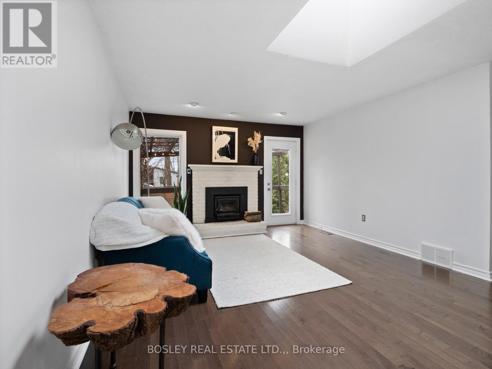 8 EMMETT STREET - 12