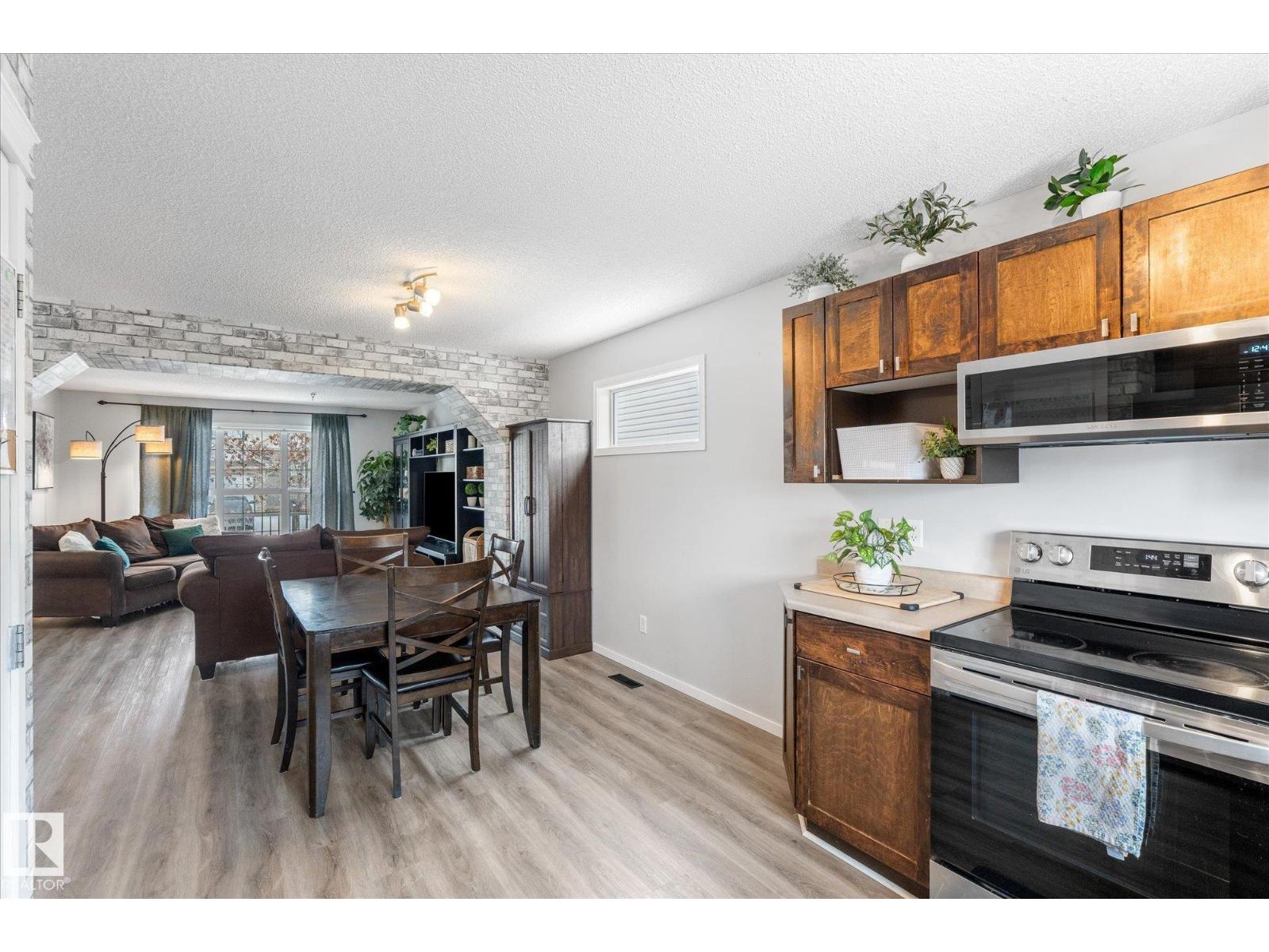 34 VAUGHN AV, Spruce Grove