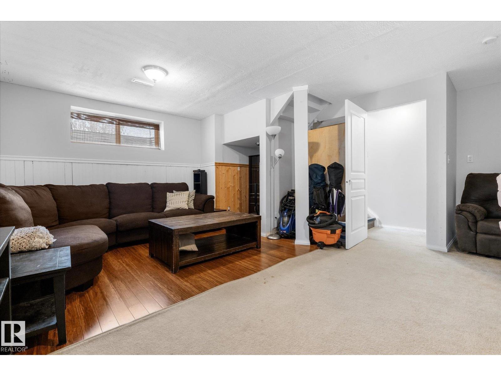 34 VAUGHN AV, Spruce Grove