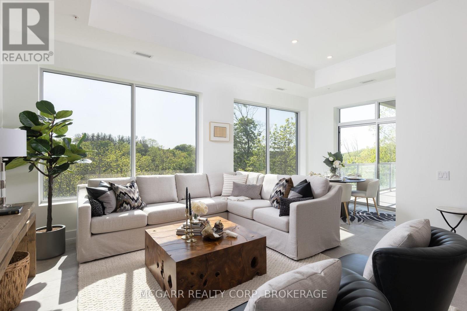 #403 77 YATES STREET - 11