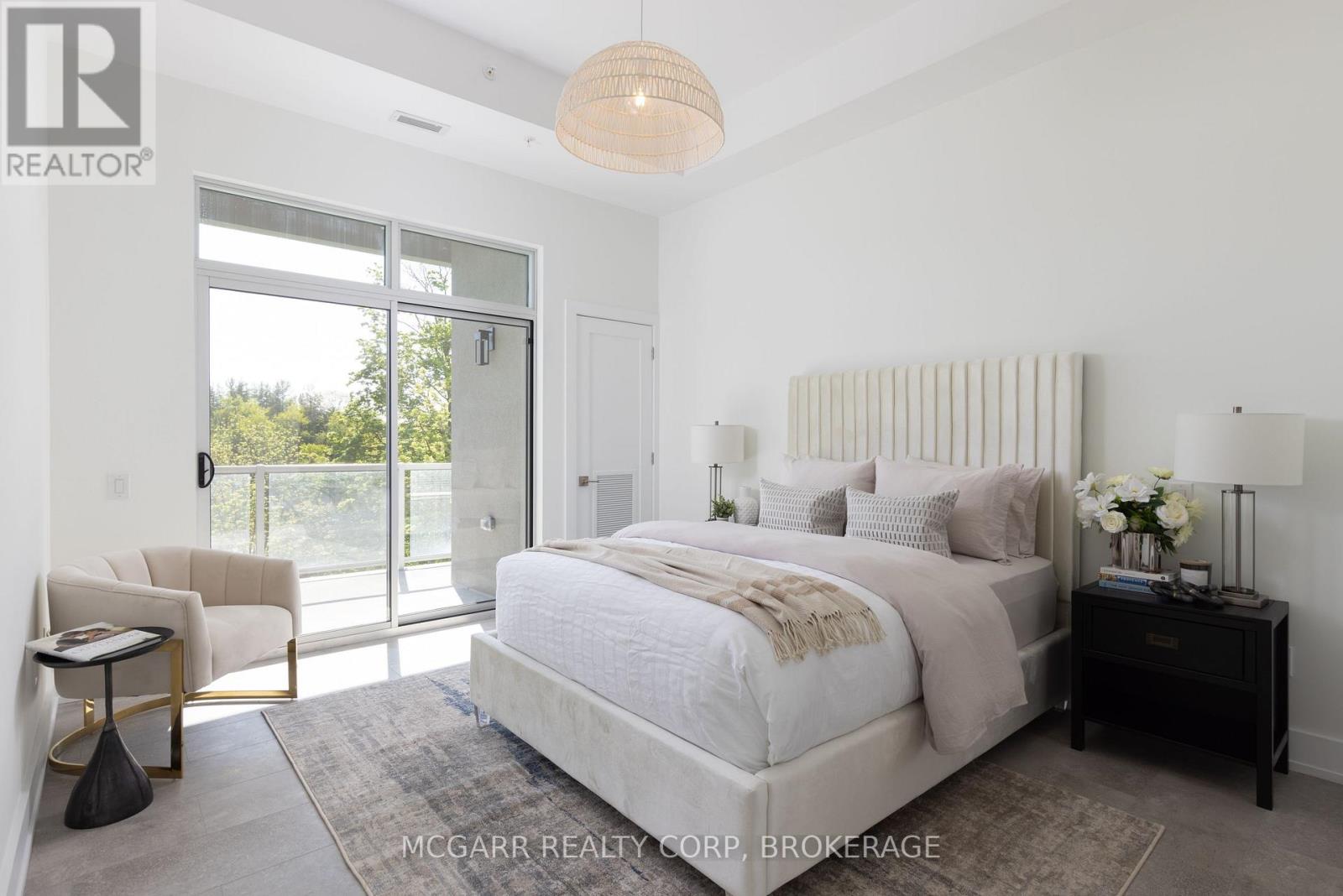 #403 77 YATES STREET - 19