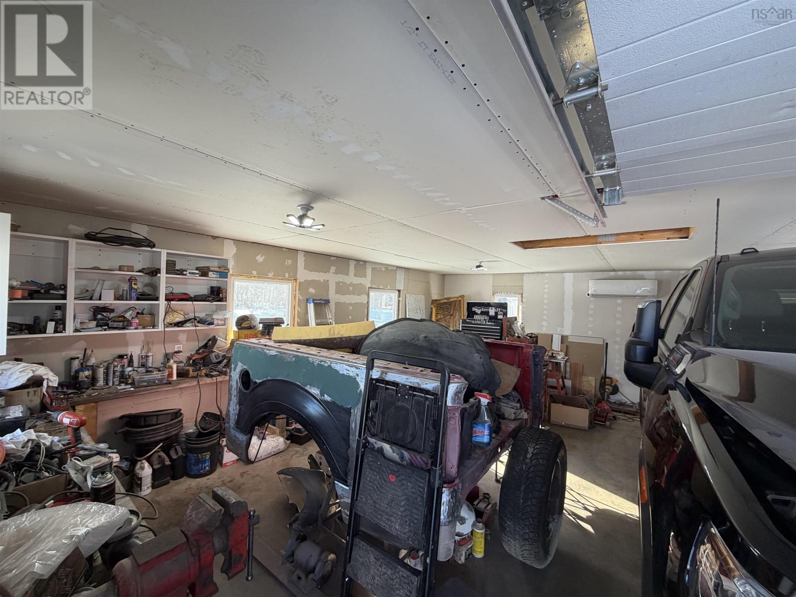 Property 32 of 50 of 99 Cross Road