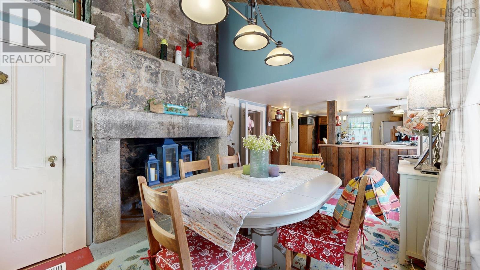 Property 33 of 50 of 17 George Street