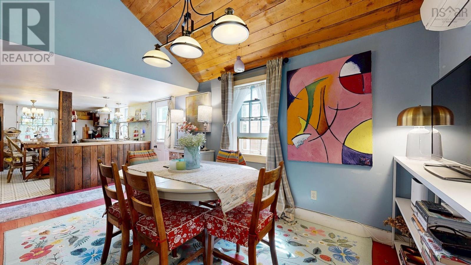 Property 34 of 50 of 17 George Street