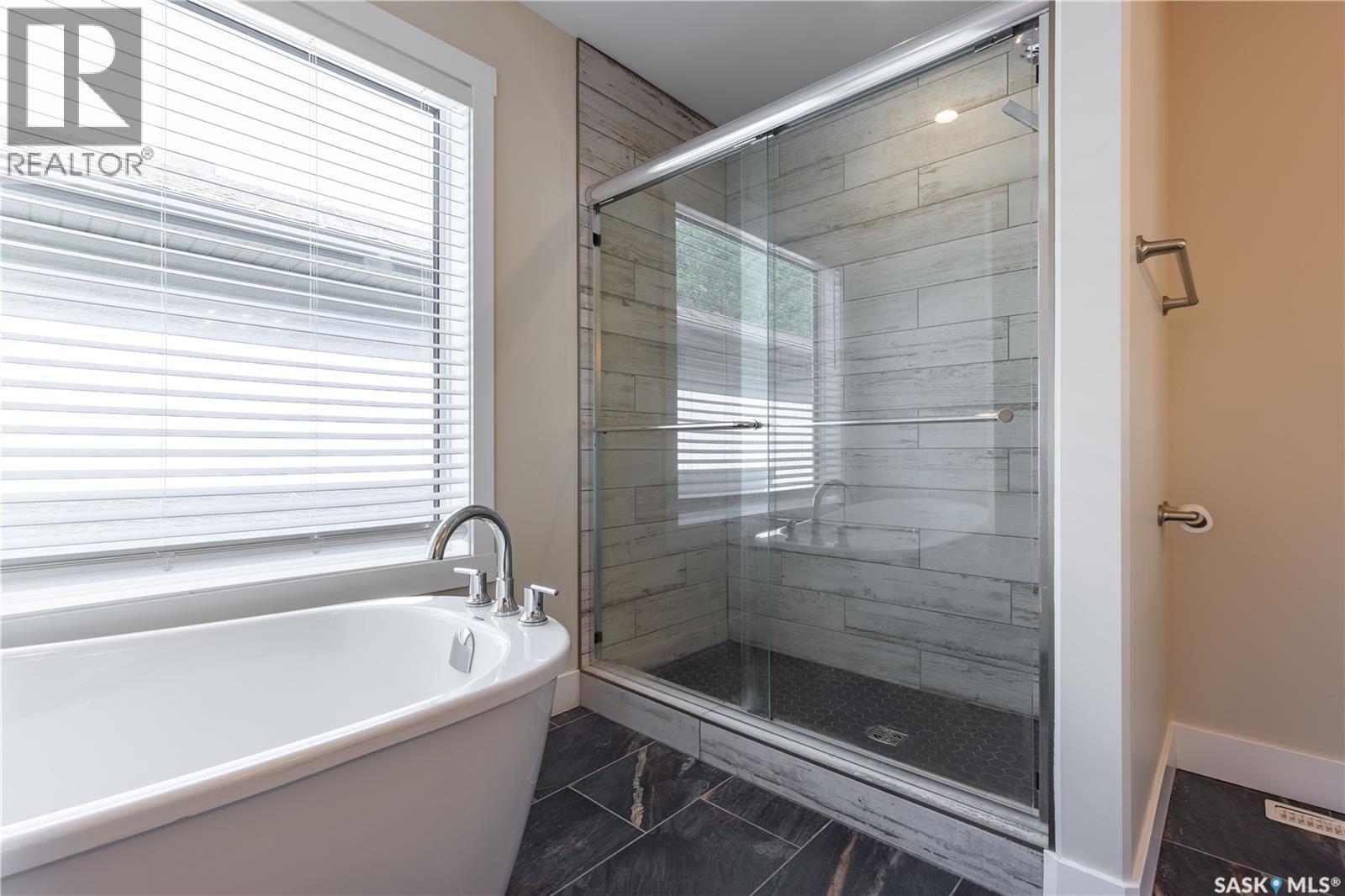 1037 7TH STREET E - 30