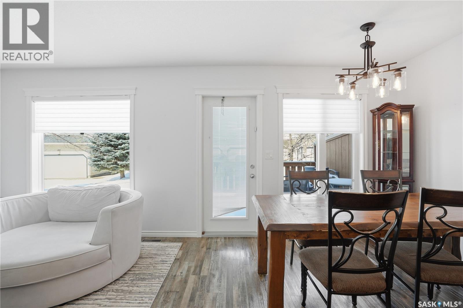 #137 445 BAYFIELD CRESCENT - 10