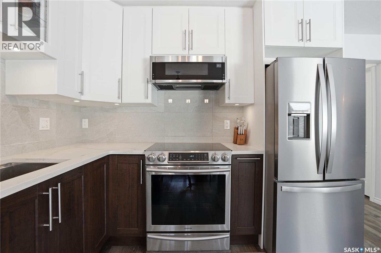 #137 445 BAYFIELD CRESCENT - 14