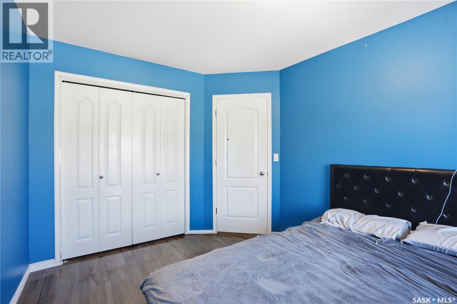 #137 445 BAYFIELD CRESCENT - 23