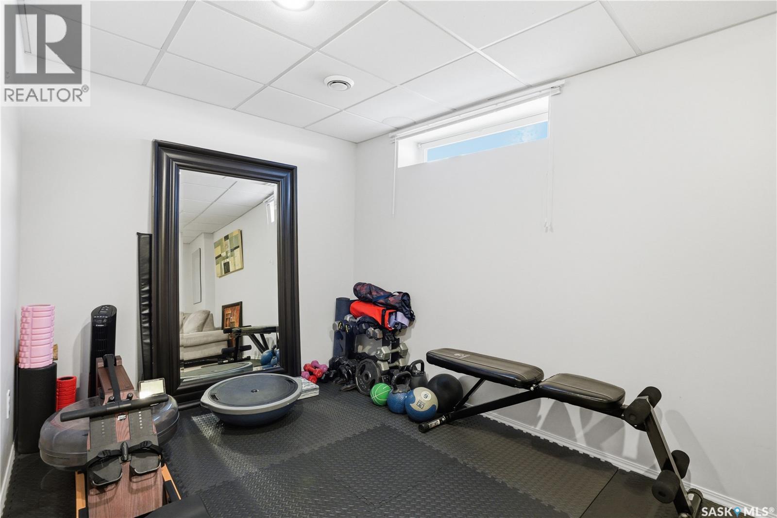 #137 445 BAYFIELD CRESCENT - 31